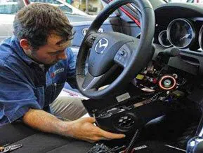 Tampa Elite Locksmith Tampa, FL 813-280-3426 - 15a-Ignition-Repair